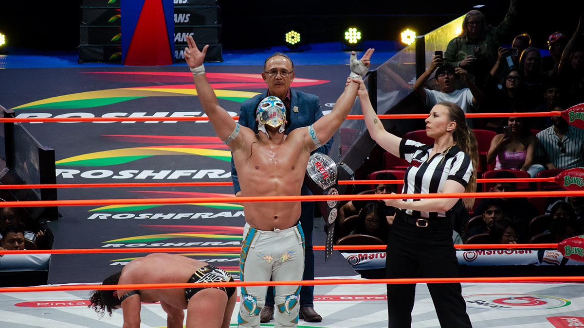 <![CDATA[Bandido tuvo defensa exitosa en el CMLL; sigue como Campeón Mundial]]>