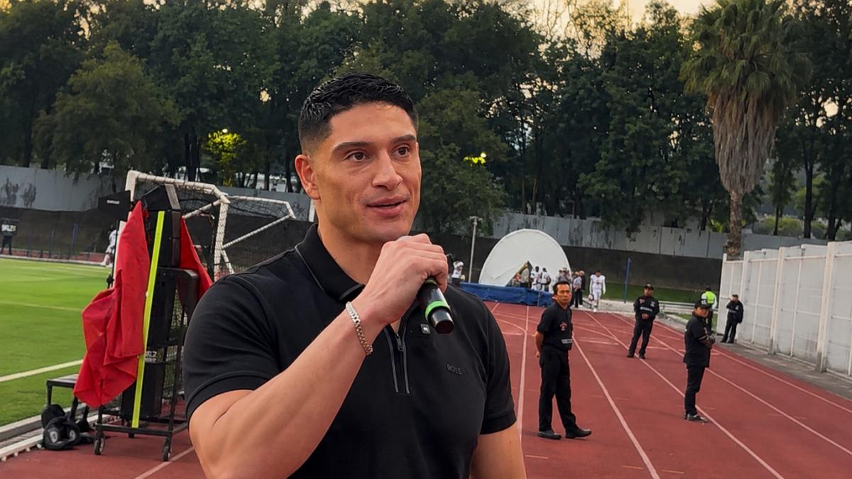 <![CDATA[El único chileno que llegó a la NFL revela en México lo más difícil del camino]]>