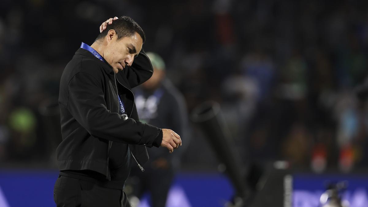 <![CDATA[Pumas rompe filas en La Cantera con dudas sobre el futuro de sus figuras]]>