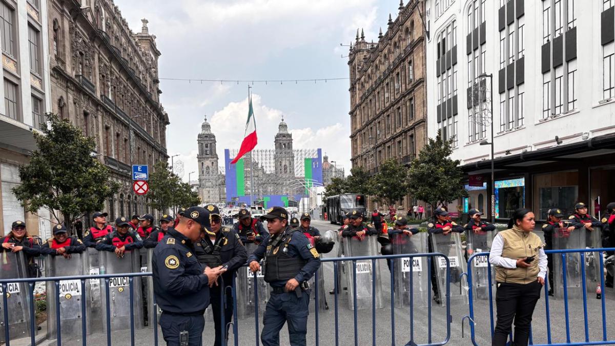 <![CDATA[Al Zócalo solo dejan pasar… ¡el aire!]]>