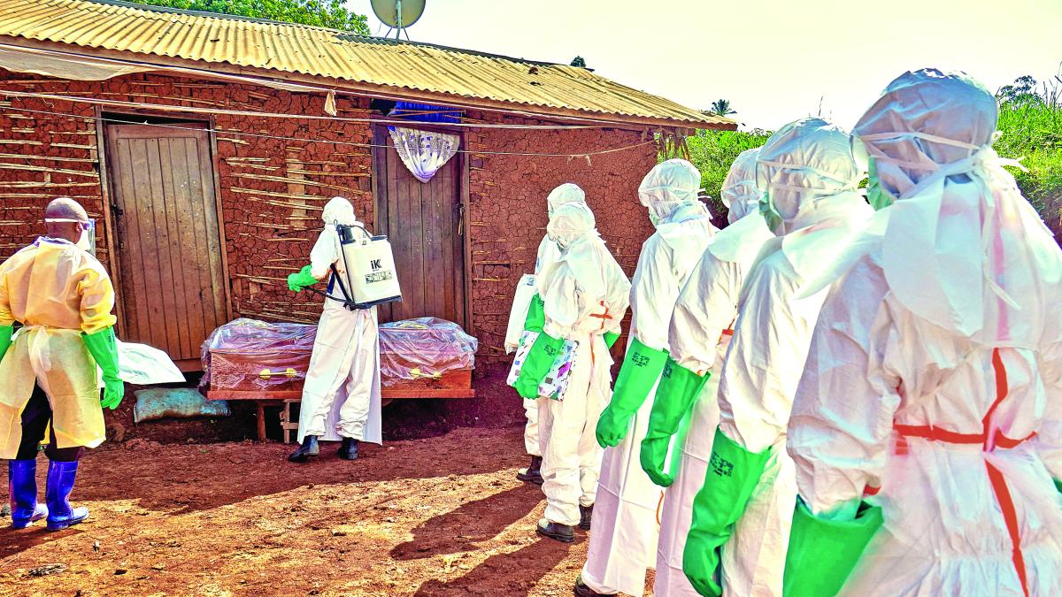 <![CDATA[Asaltan hospital exigiendo a fallecido; ébola en Congo]]>