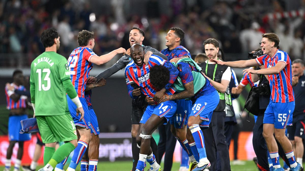 <![CDATA[¡Llega la primera! El Crystal Palace es campeón de la Conference League]]>