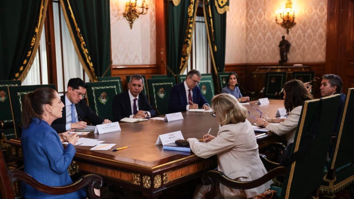 <![CDATA[Sheinbaum se reúne con titular del BEI para revisar acuerdos con la UE]]>