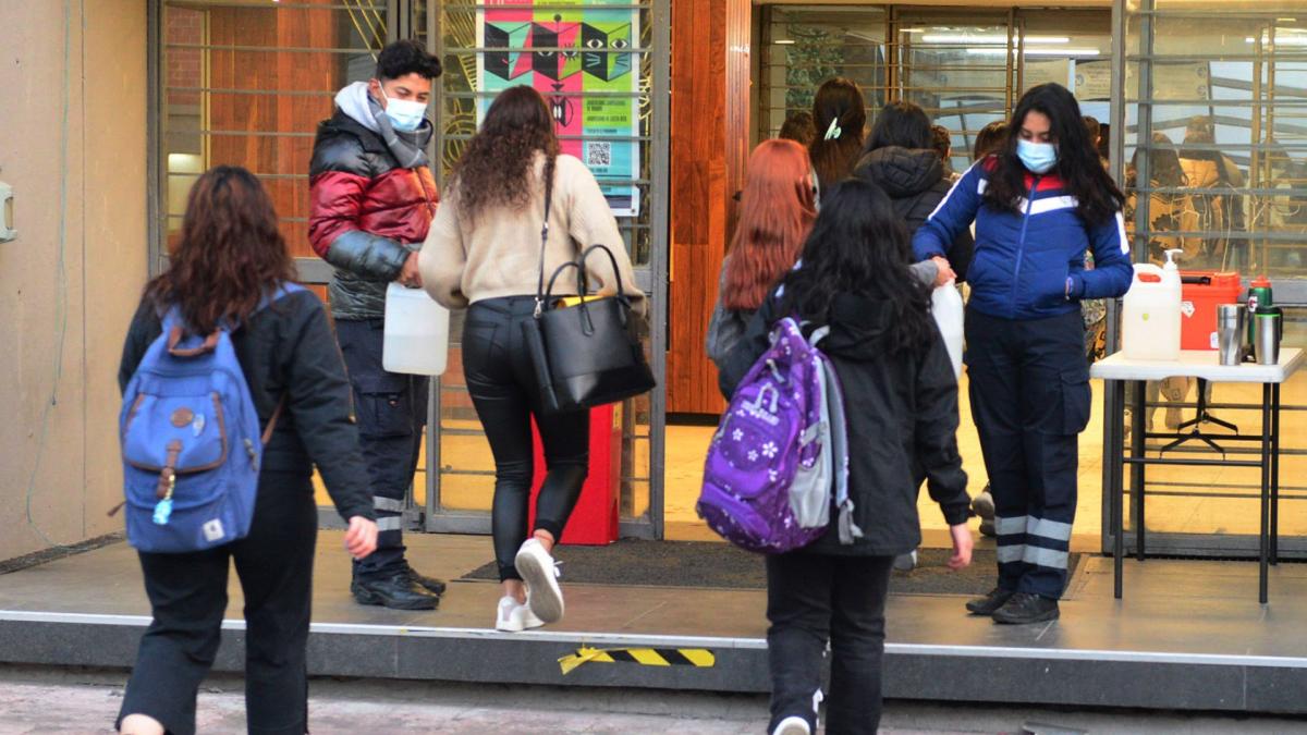 <![CDATA[Diseñarán protocolo para proteger a profesores ante agresiones de alumnos]]>