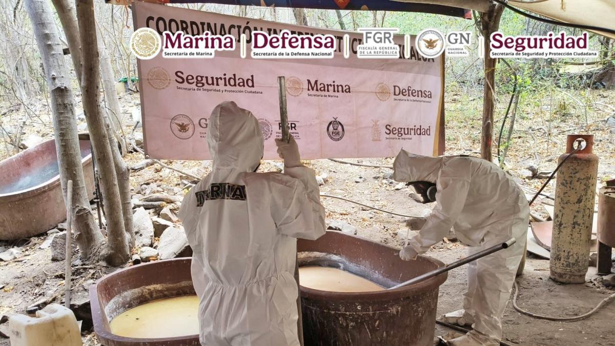 <![CDATA[Marina desmantela laboratorios de 'Los Mayos' y decomisa toneladas de droga]]>