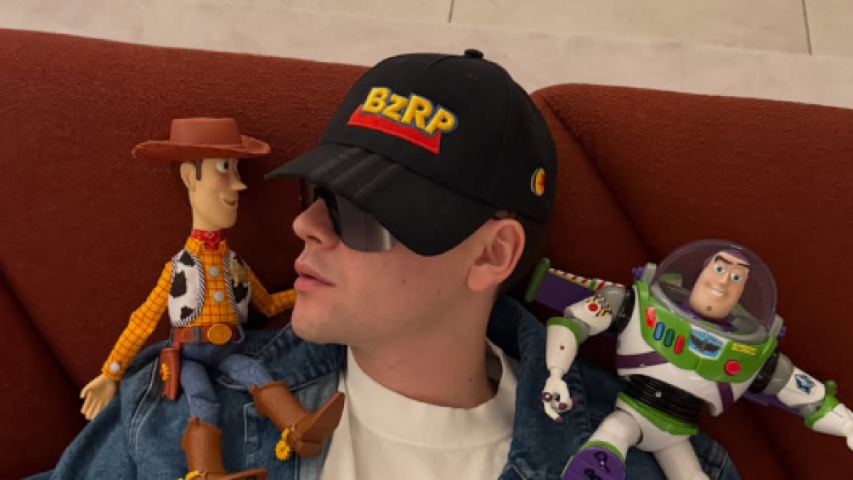 <![CDATA[Bizarrap se une a “Toy Story 5” y dará voz a este personaje]]>