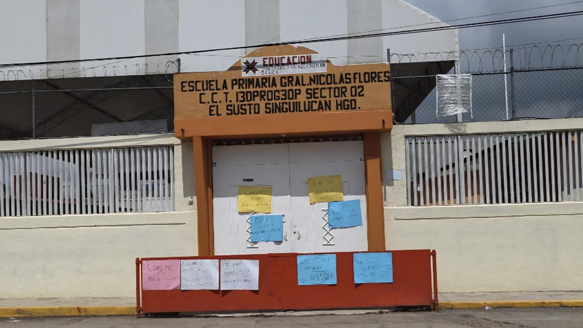 <![CDATA[Alumno lleva navaja a primaria para defenderse de dos compañeros que lo atacan sexualmente]]>