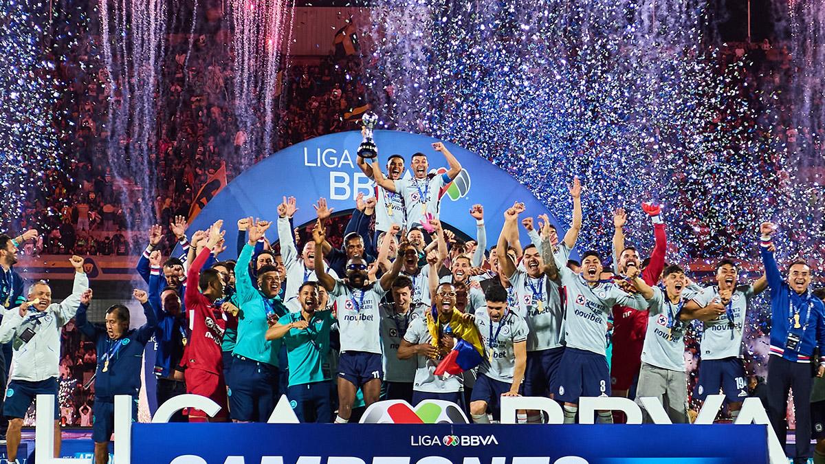 <![CDATA[Jardine reconoce a Cruz Azul por su título; ‘inyecta mucha plata’]]>
