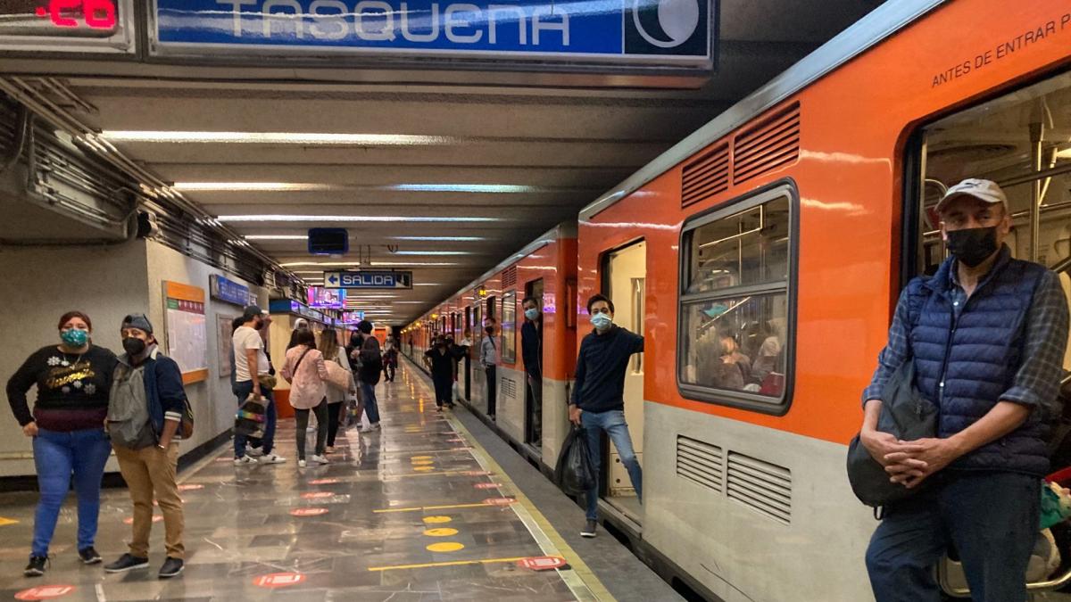 <![CDATA[Trenes de la Línea 2 del Metro recorren toda la ruta; seis estaciones permanecen cerradas a usuarios]]>