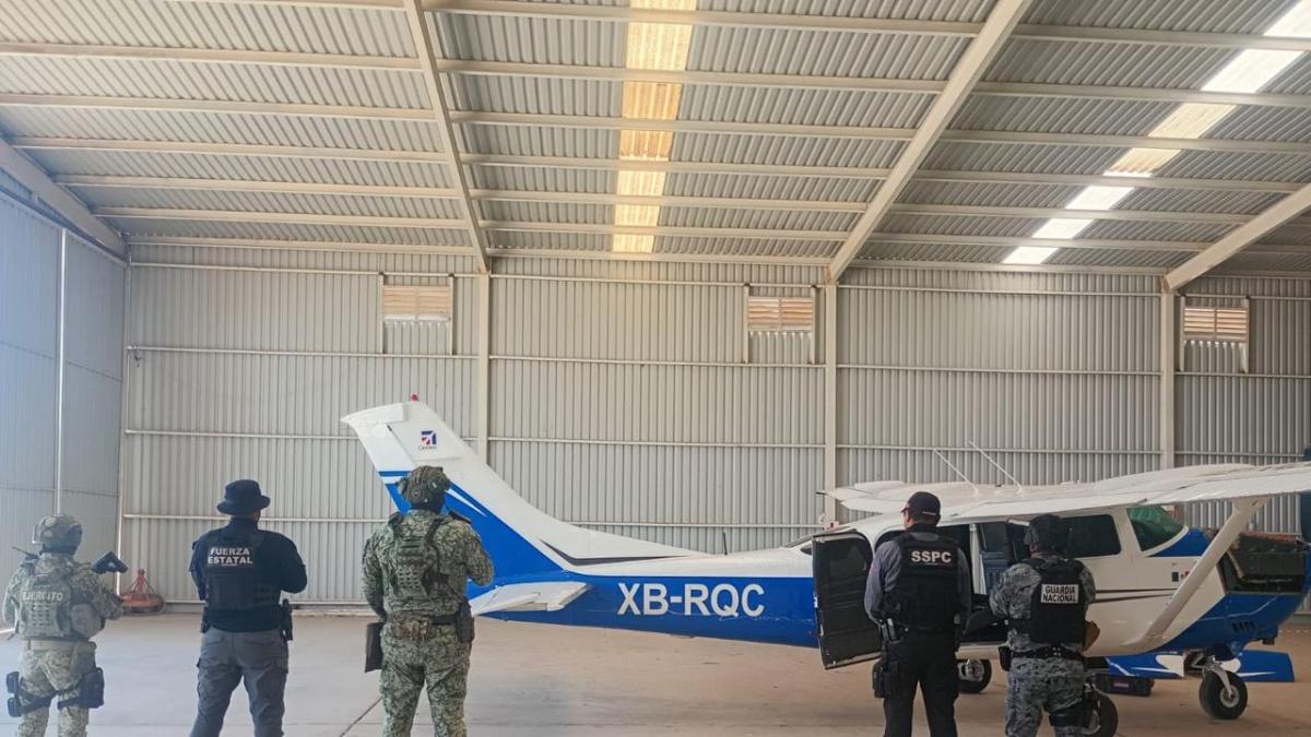 <![CDATA[Aseguran aeronave cocaína, armas y vehículos en Baja California]]>