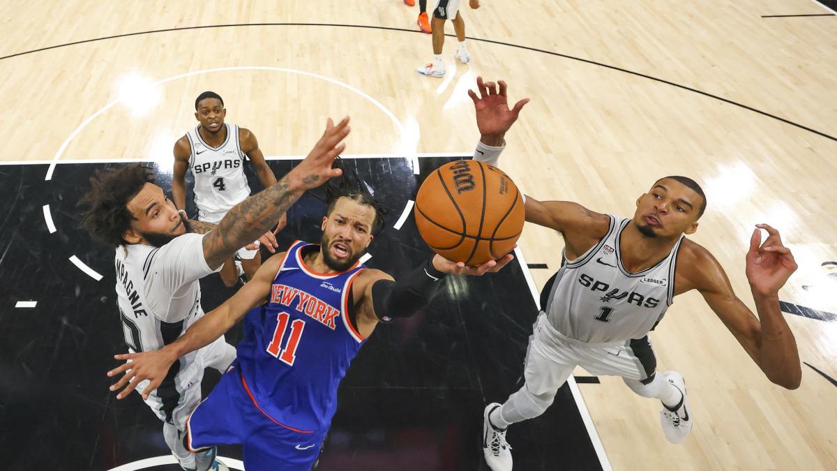 <![CDATA[Donald Trump provoca cambios en el Juego 3 de Knick
