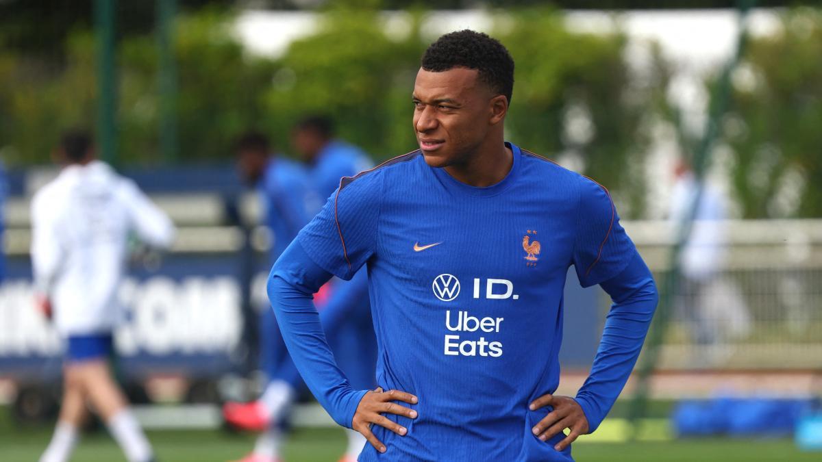 <![CDATA[Tormenta en Francia: Mbappé explota contra la FFF p