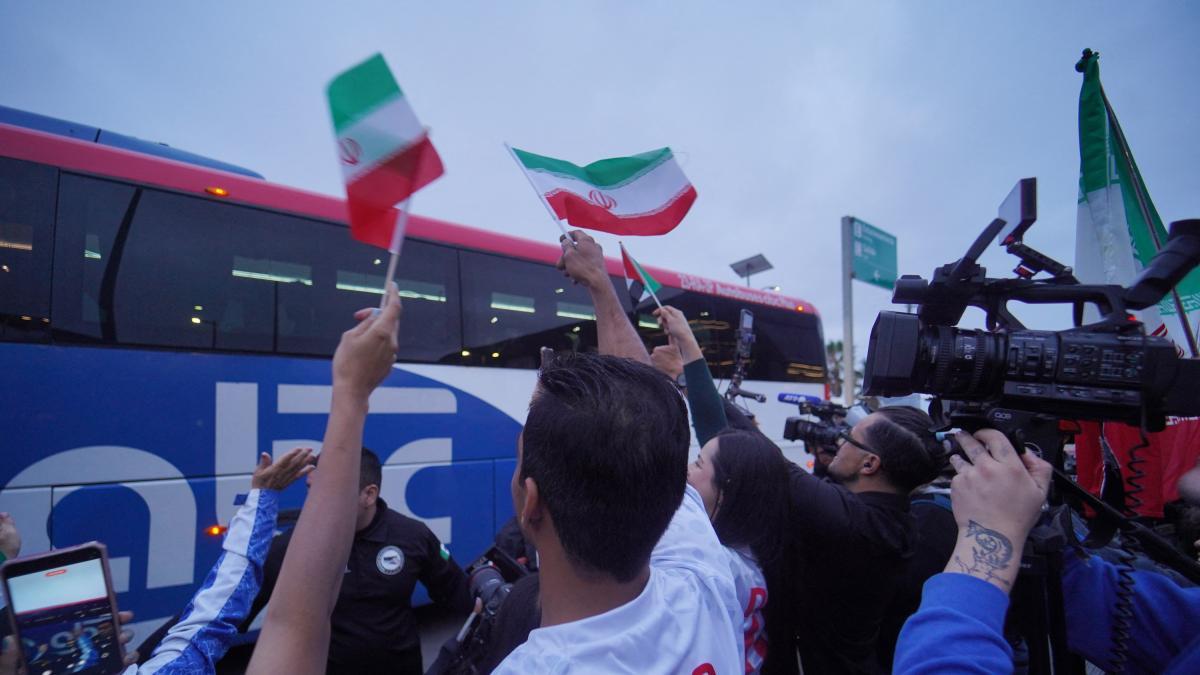 <![CDATA[Entre el futbol y la guerra: Irán llega a Tijuana p