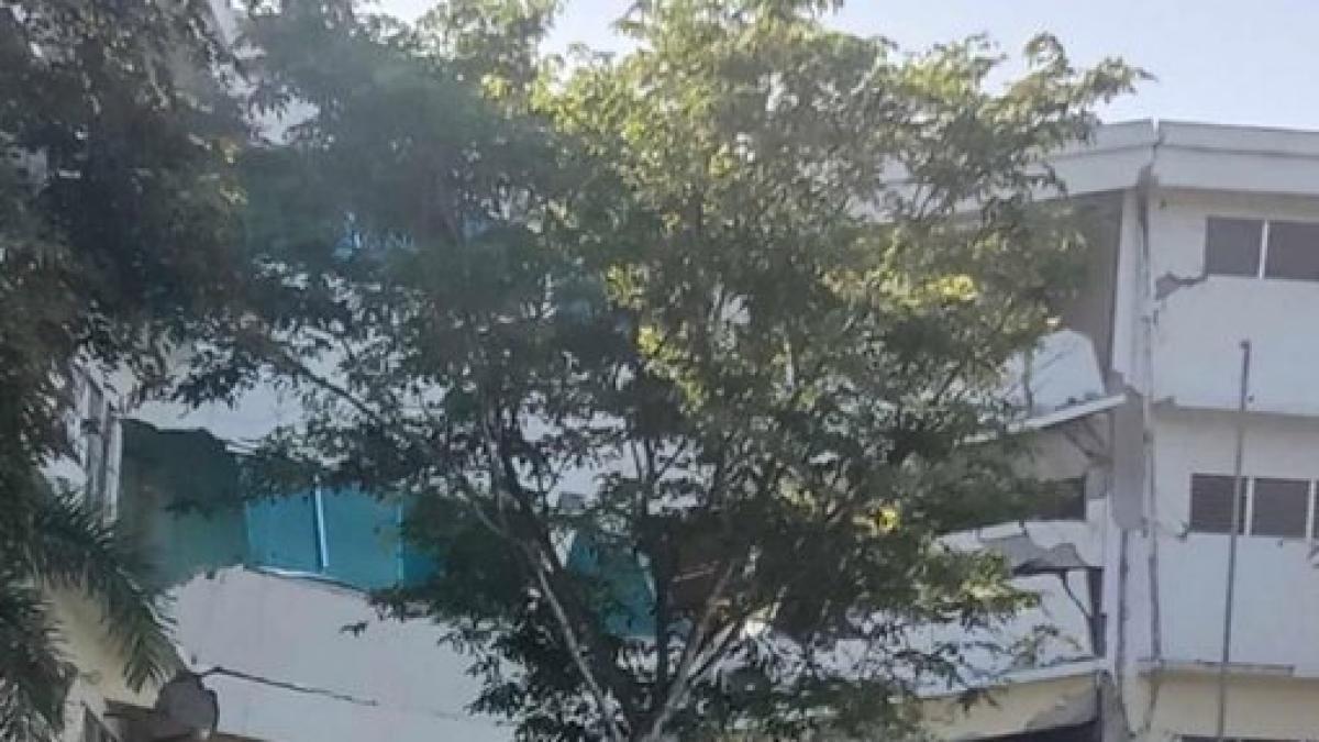 <![CDATA[Sismo de magnitud 7.8 en Filipinas deja daños; hay 