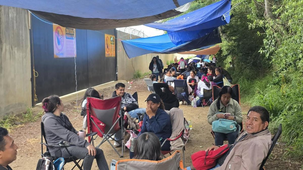 <![CDATA[Ni “Boris” mueve plantón de la CNTE en Oaxaca]]>