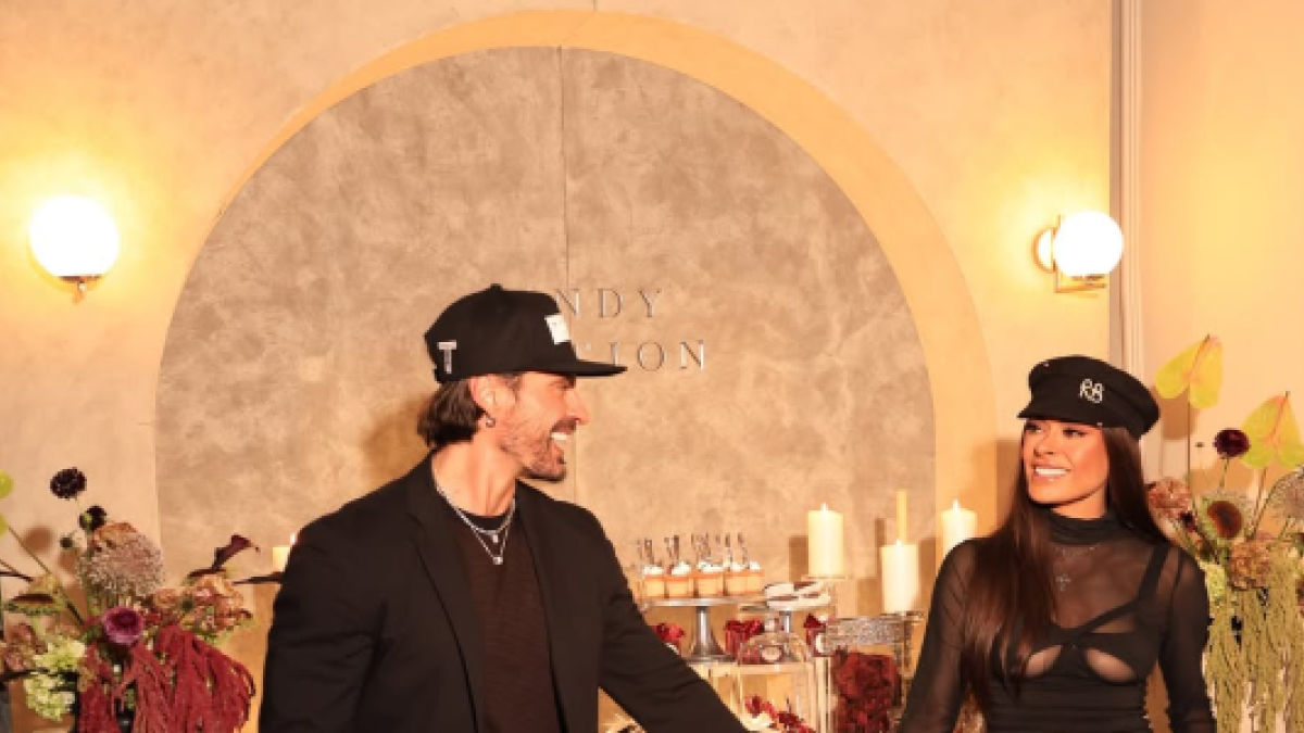 <![CDATA[¿Galilea Montijo se casará con Isaac Moreno? Lujoso