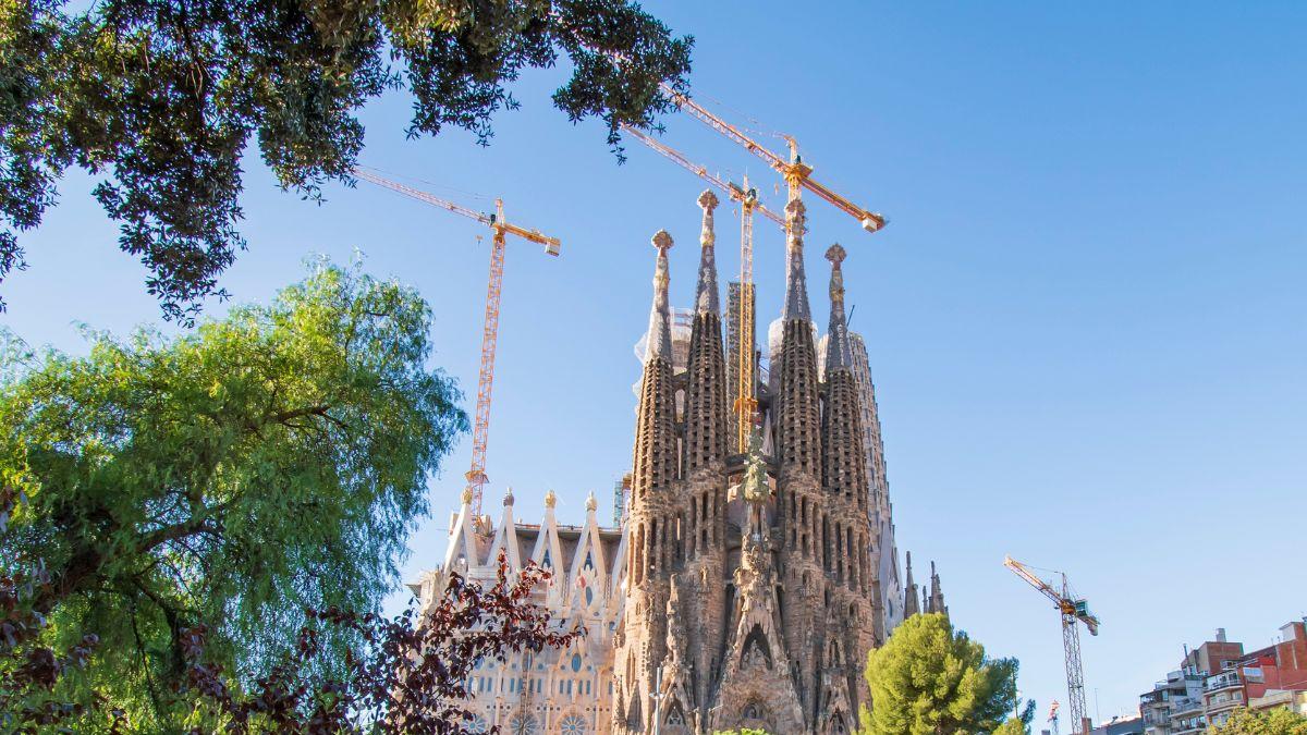 <![CDATA[¡No solo la Sagrada Familia! X obras de Gaudí en Ba