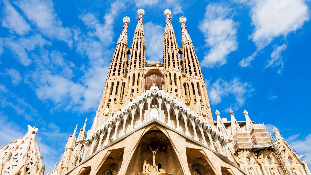 ¡No te dejes estafar! Esto es lo que realmente cuesta la entrada a la Sagrada Familia