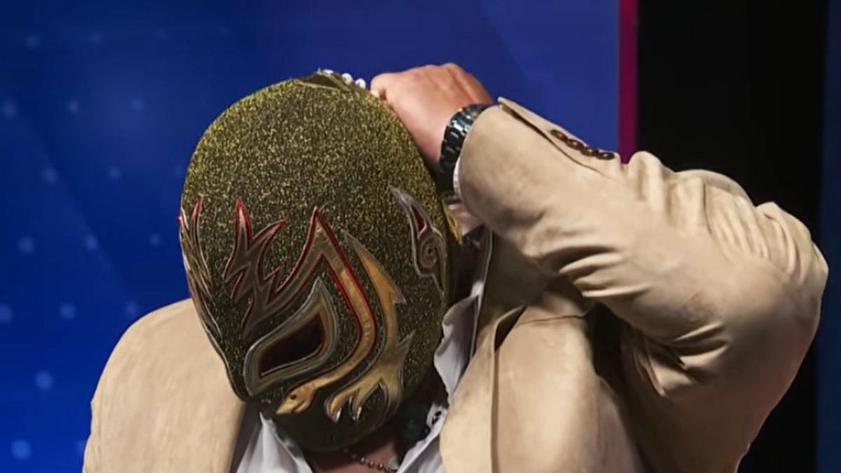 El luchador Grako se quitó la máscara en noticiero; pone fin