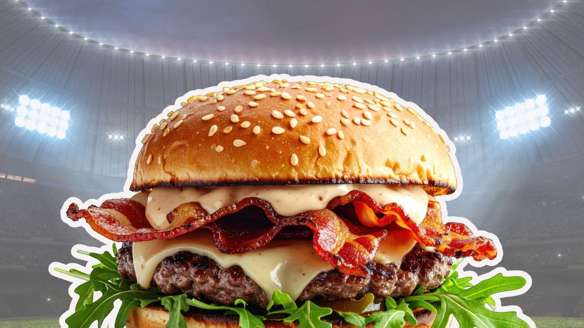 Prepara las mejores hamburguesas con tocino para ver los par