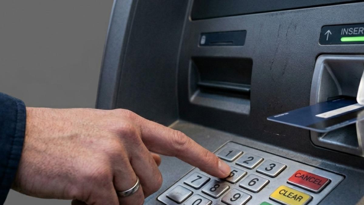 Meter tu tarjeta y teclear tu NIP: el error que aprovechan l