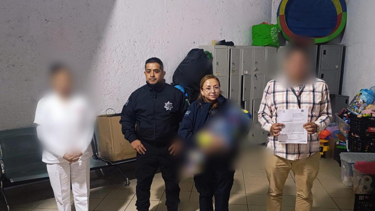 墨西哥埃卡特佩克：母亲街头遗弃八个月大婴儿