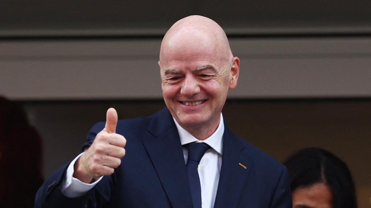 La FIFA hace negocio de todo: ahora cobra por asistir a la conferencia de la final del Mundial