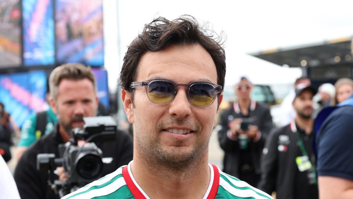 El emotivo mensaje de Checo Pérez tras la eliminación de México: "Nos hicieron unirnos"