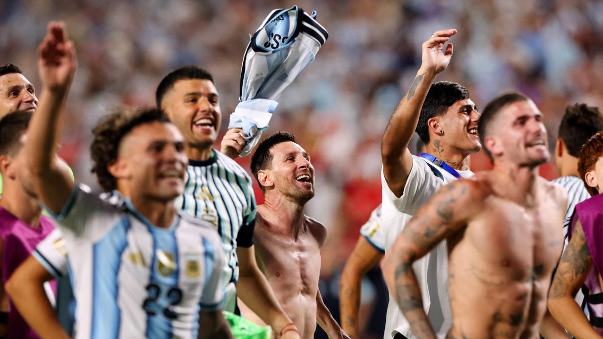 "Por Malvinas, por el Diego…": Argentina calienta el duelo contra Inglaterra