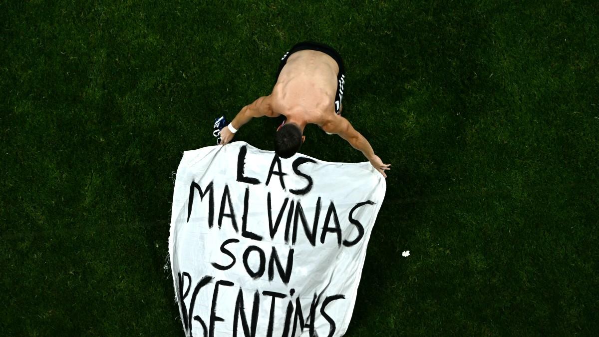 ¿FIFA castigará a Argentina? La sanción que podría recibir por exhibir la bandera de Las Malvinas