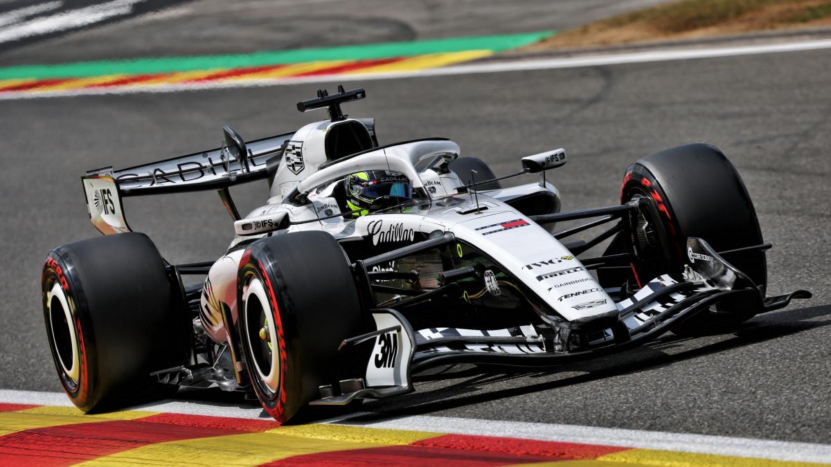 Sergio 'Checo' Pérez abandona el Gran Premio de Bélgica