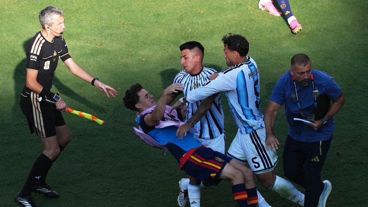 ¿Argentina malos perdedores? La final del Mundial termina con golpes, empujones y una batalla de reproches