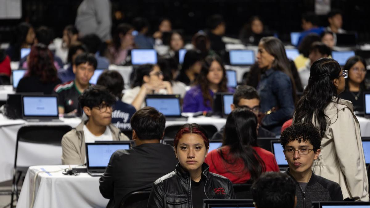 UNAM: primeros resultados del examen de control muestran curva distinta