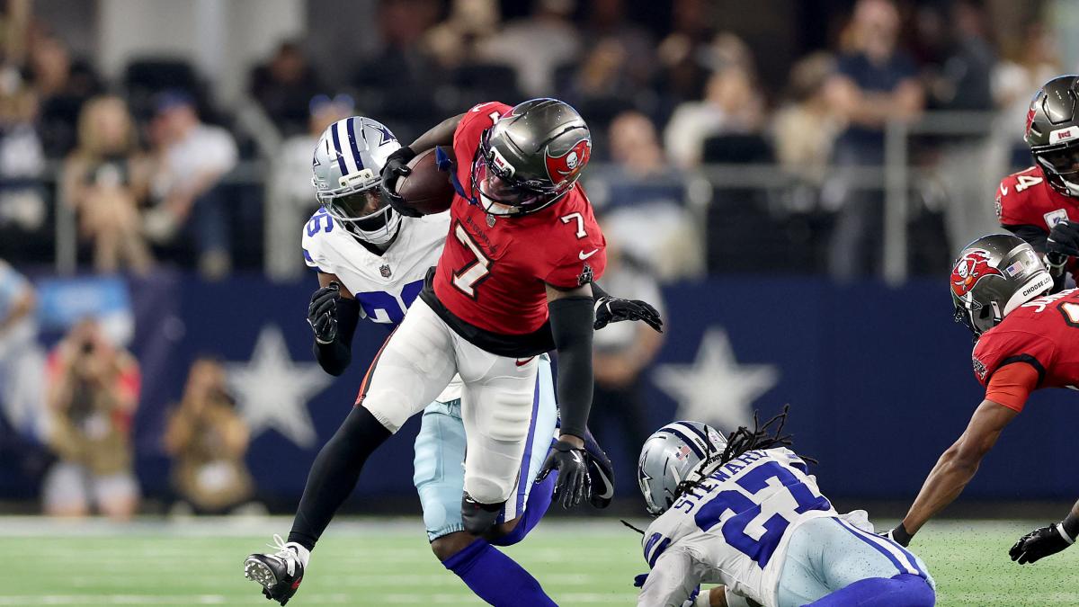 ¡Jerry Jones los abandonó! Buccaneers da la campanada ante Cowboys y desata el caos en Dallas