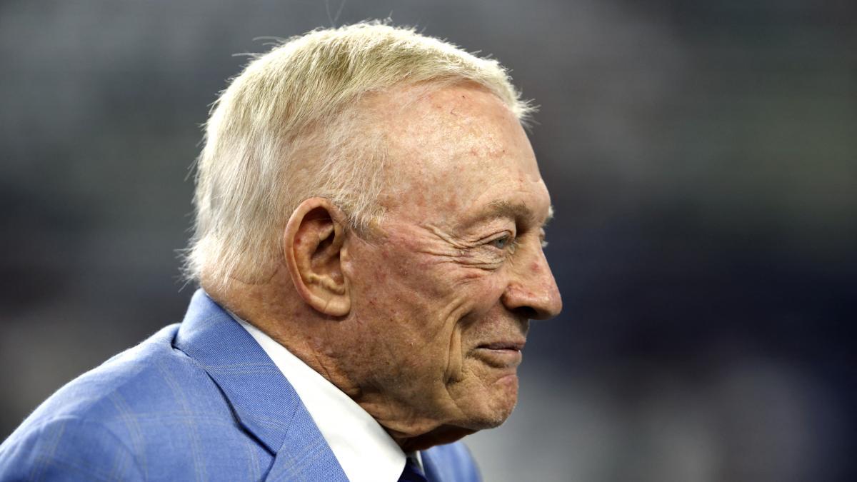 ¡Crisis en Dallas! Jerry Jones destroza a los Cowboys tras caer ante Buccaneers: "Nos aplastaron"
