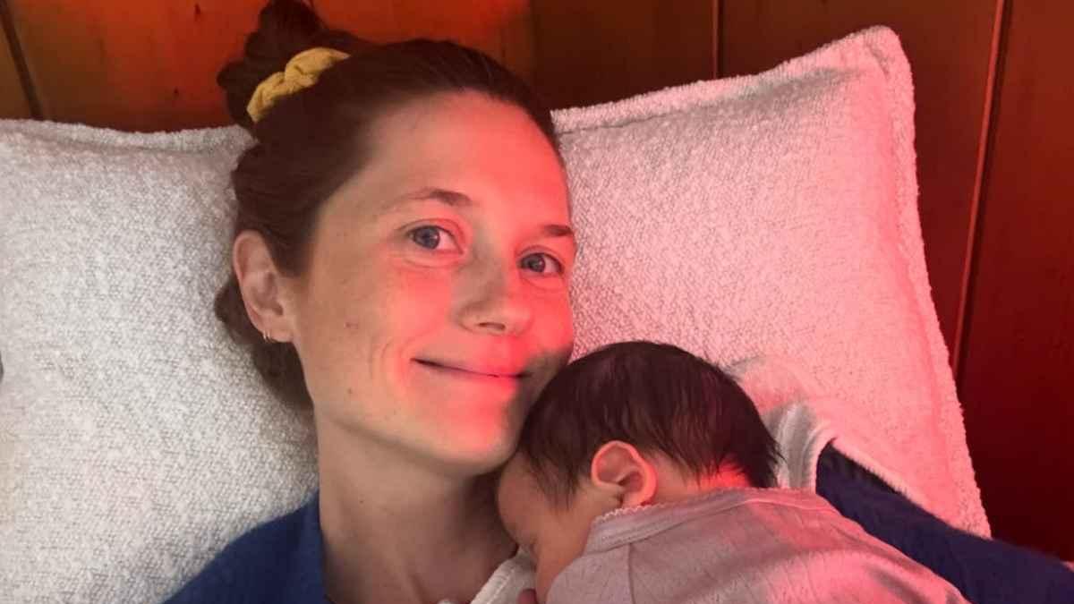 Bonnie Wright, actriz de Harry Potter, da la bienvenida a su segundo bebé (con un peculiar nombre)